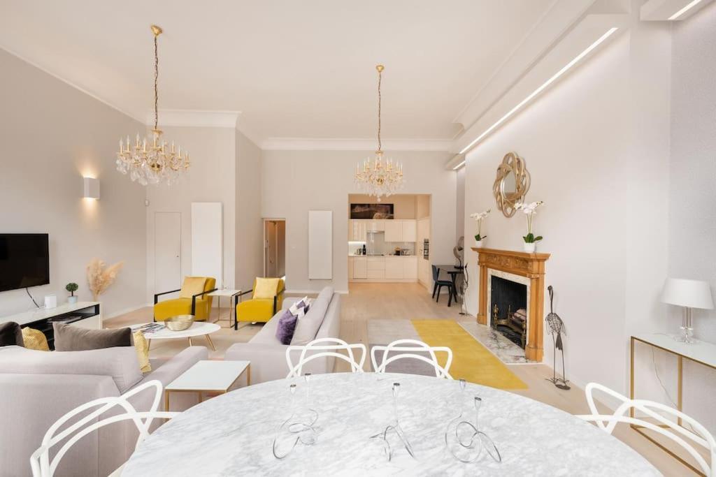 Appartamento Presidential With 14ft High Ceilings & Private Elevator