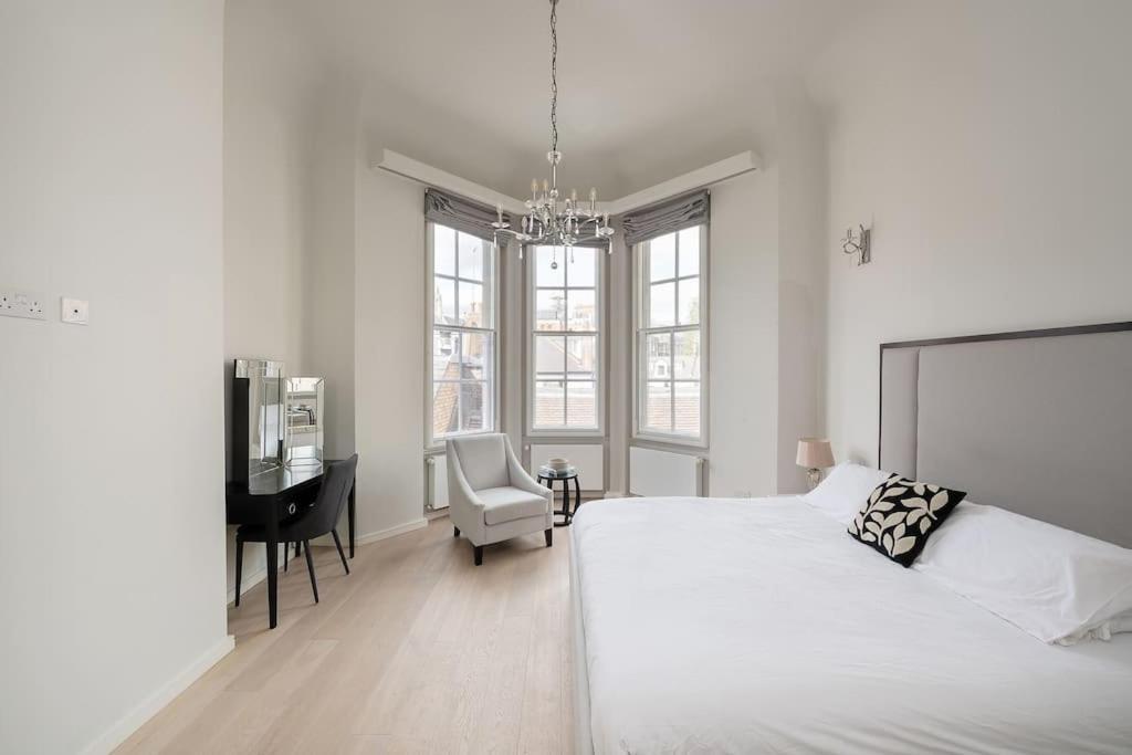 Appartamento Presidential With 14ft High Ceilings & Private Elevator