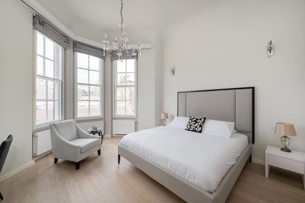 Appartamento Presidential With 14ft High Ceilings & Private Elevator *